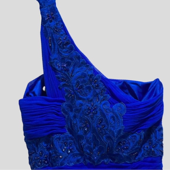 Moving Sale! NWT Sue Wong one shoulder Sapphire beaded; measurements in pix. - Picture 2 of 9